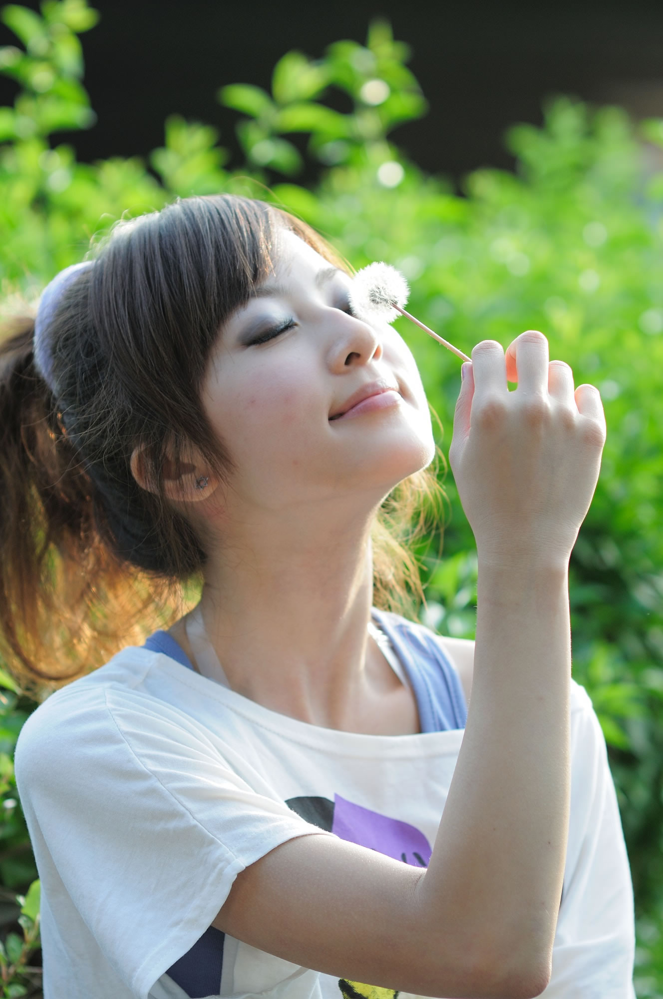 张凯洁 台湾清纯美女果子MM@陽明山美軍宿舍 (一)