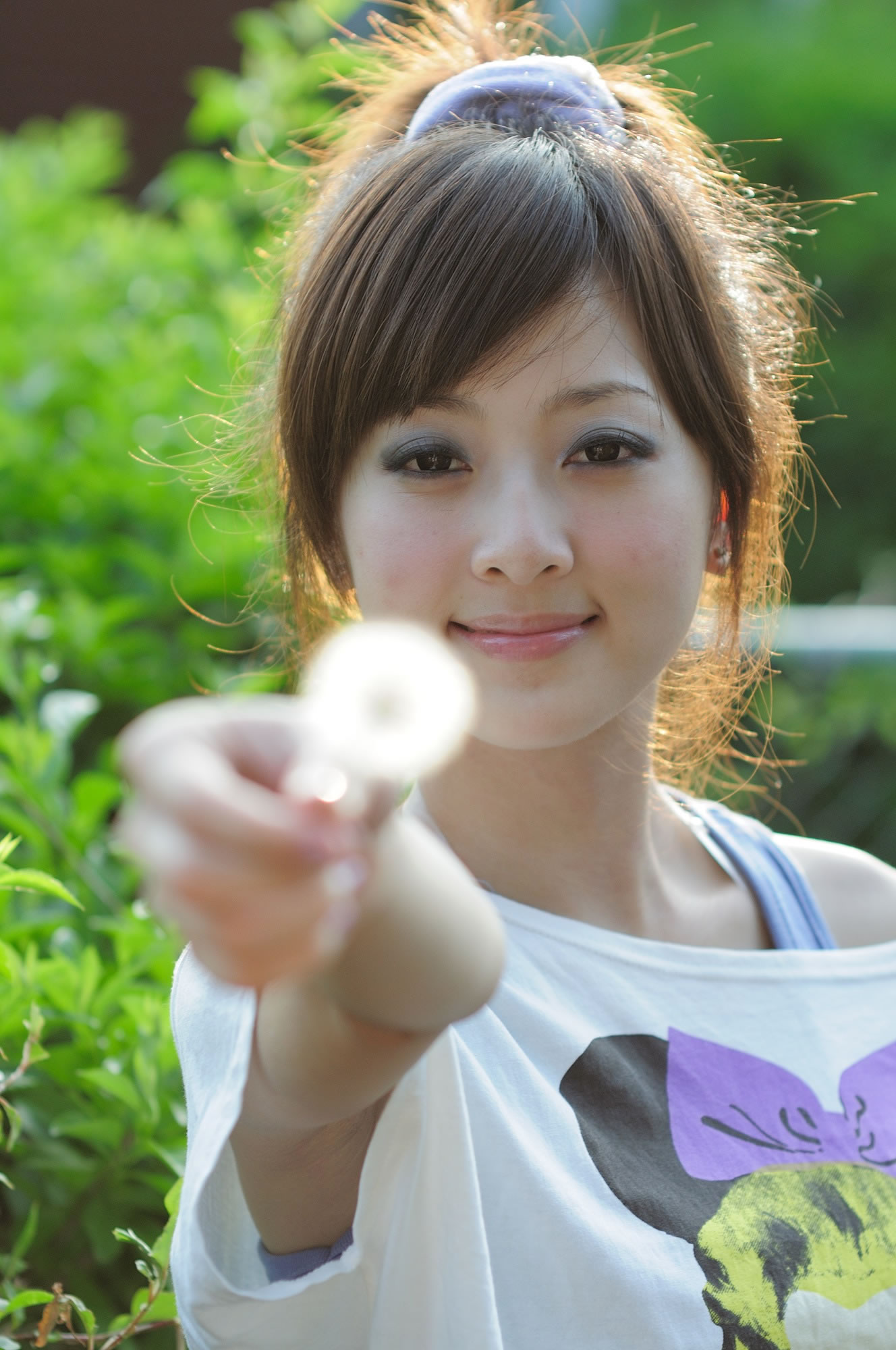 张凯洁 台湾清纯美女果子MM@陽明山美軍宿舍 (一)