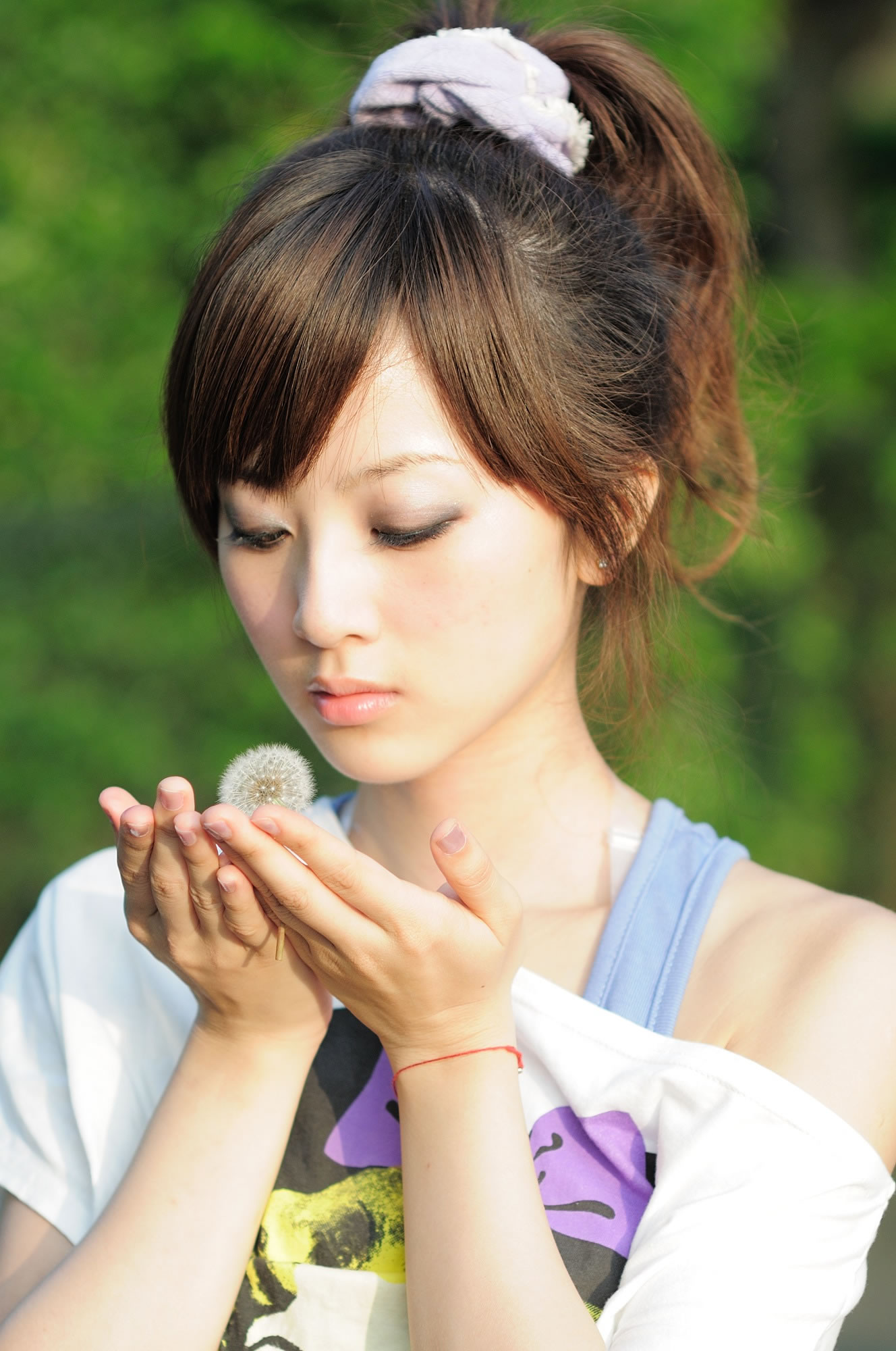 张凯洁 台湾清纯美女果子MM@陽明山美軍宿舍 (一)