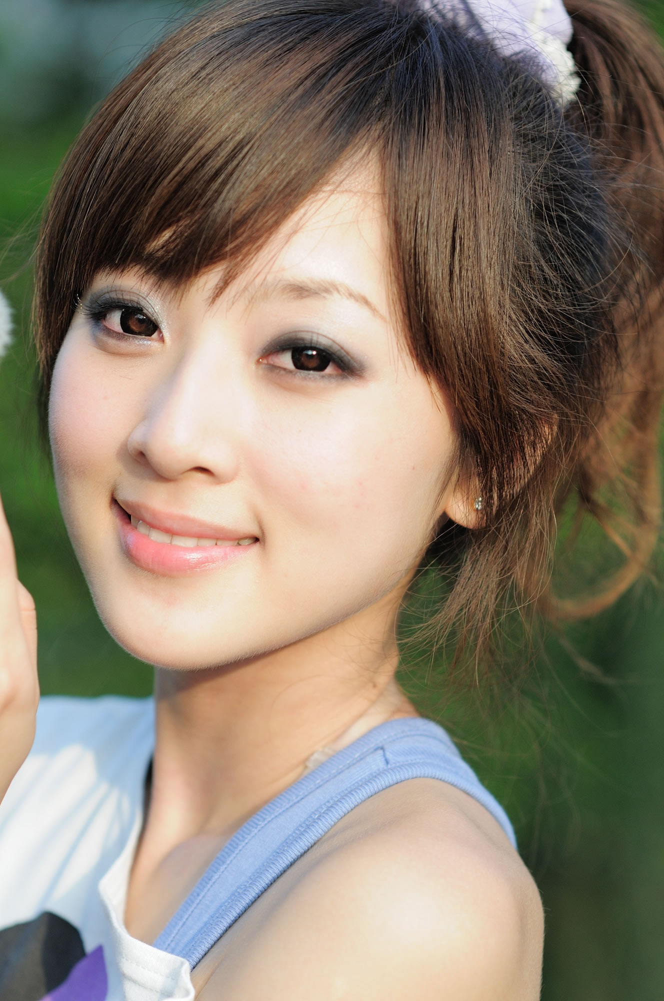 张凯洁 台湾清纯美女果子MM@陽明山美軍宿舍 (一)