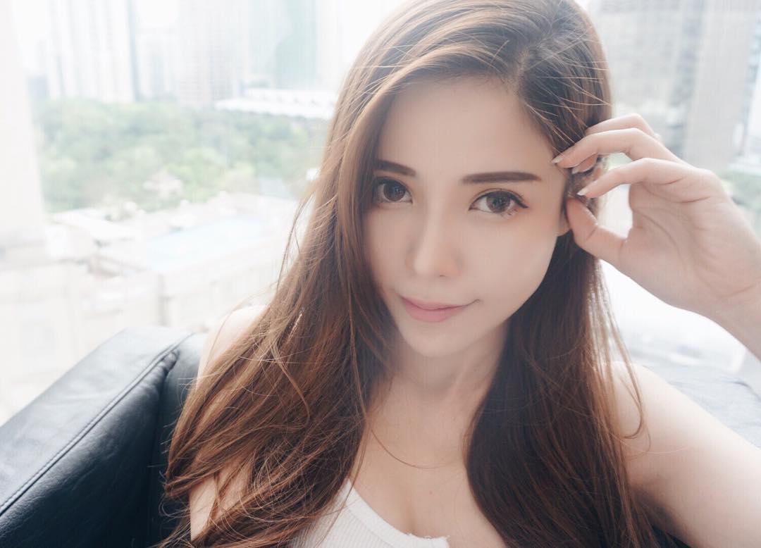Abigale- 美女设计师Ig私房照