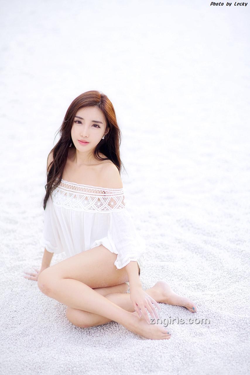 赵芸- 成熟女人户外写真系列七