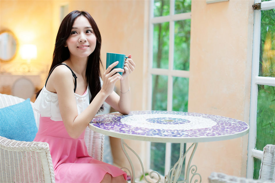 林千如 性感美女居家品味写真图片