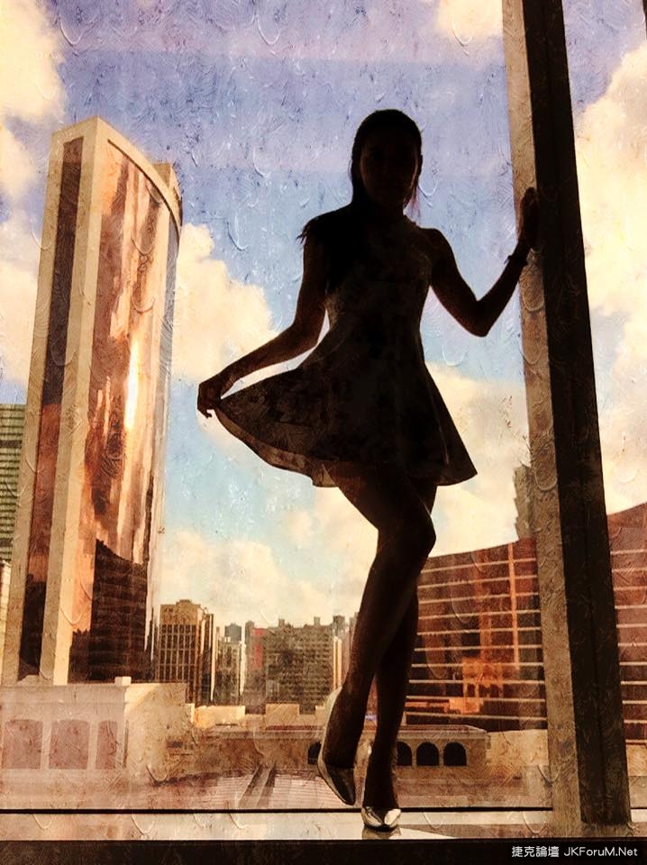 Celine Chung 35E的谷胸「武则天」