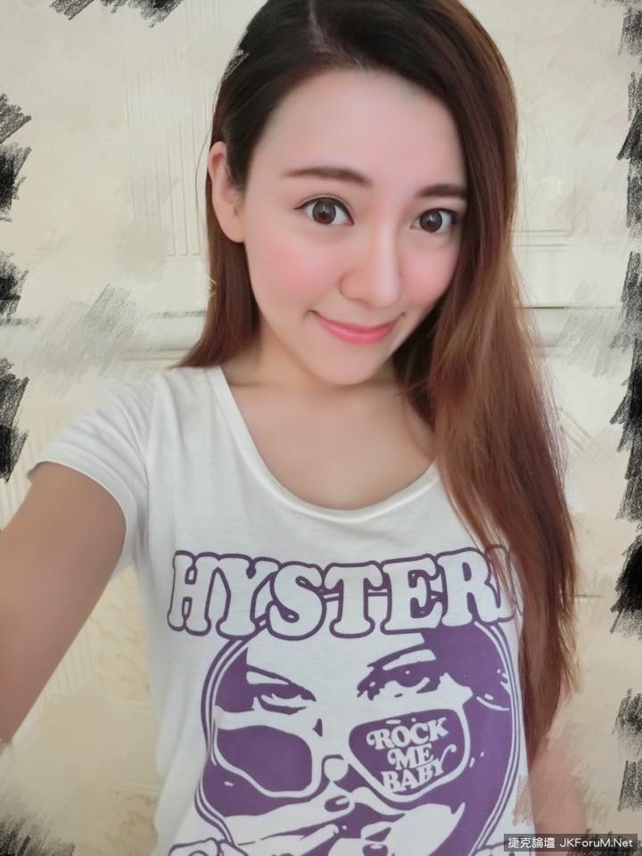 Celine Chung 35E的谷胸「武则天」