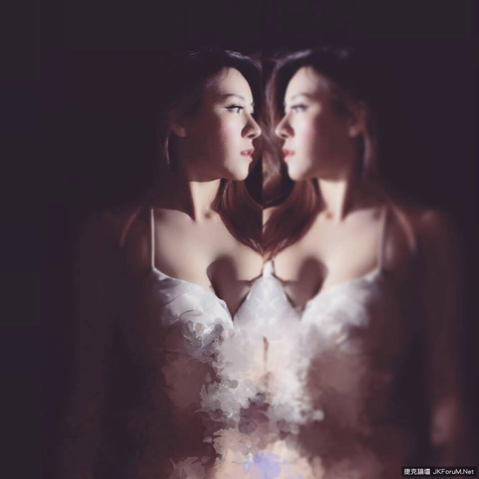 Celine Chung 35E的谷胸「武则天」