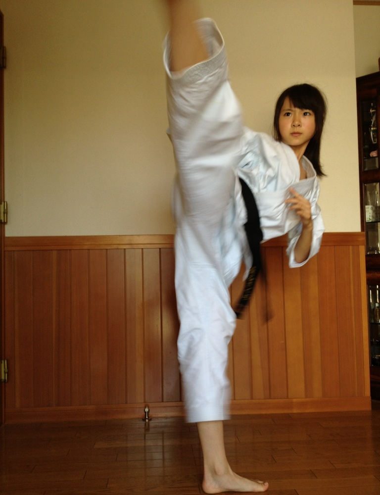 籠谷さくら 次代空手道萝莉美少女