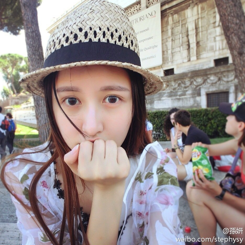 孙妍Stephy 电竞第一女神