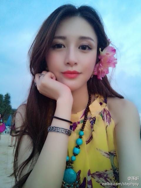孙妍Stephy 电竞第一女神
