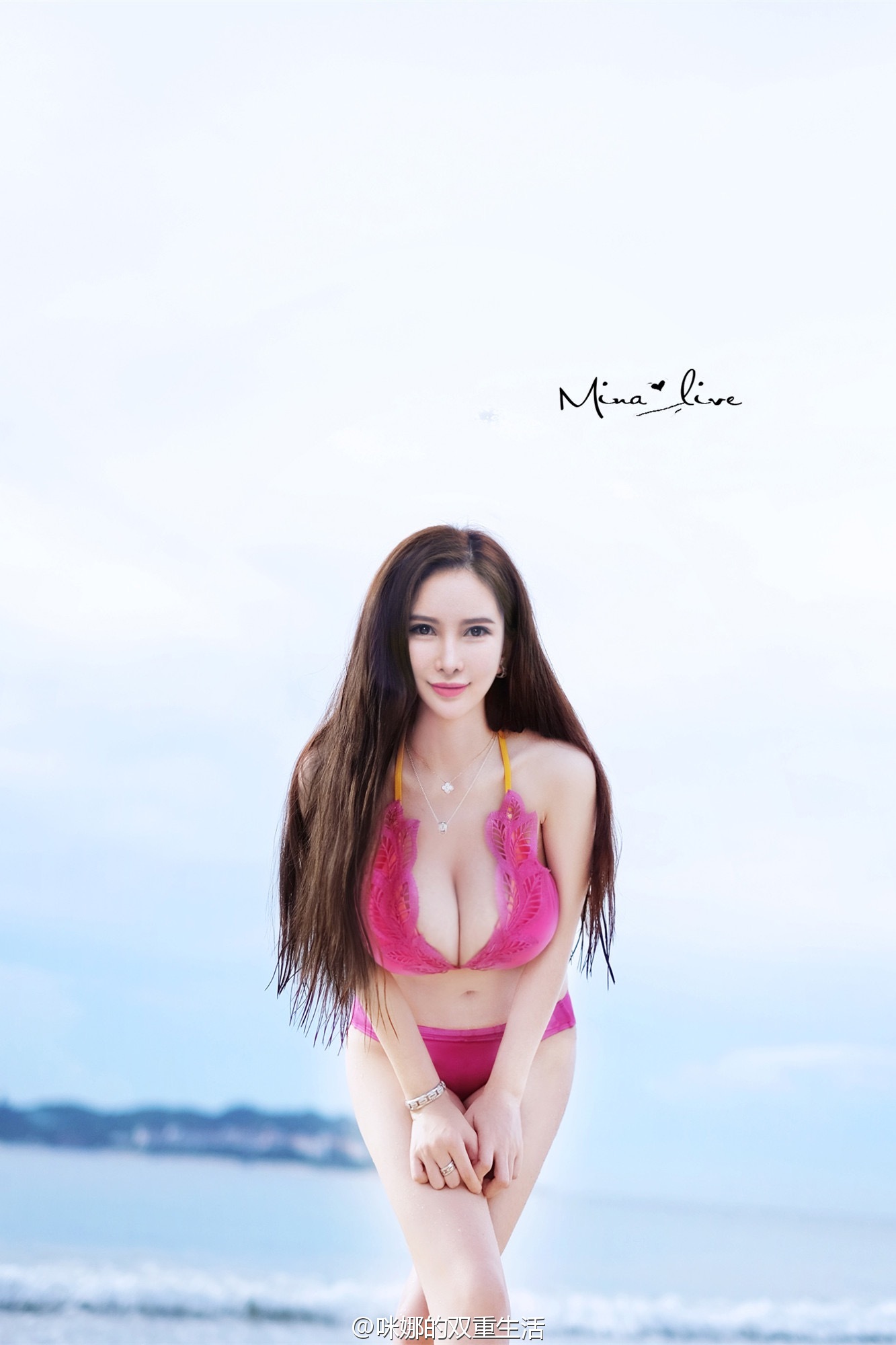 咪娜Mina 气质女神私房照诱惑写真图