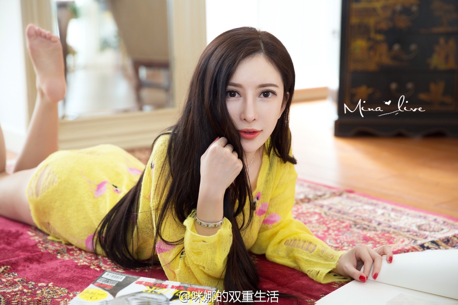 咪娜Mina 气质女神私房照诱惑写真图