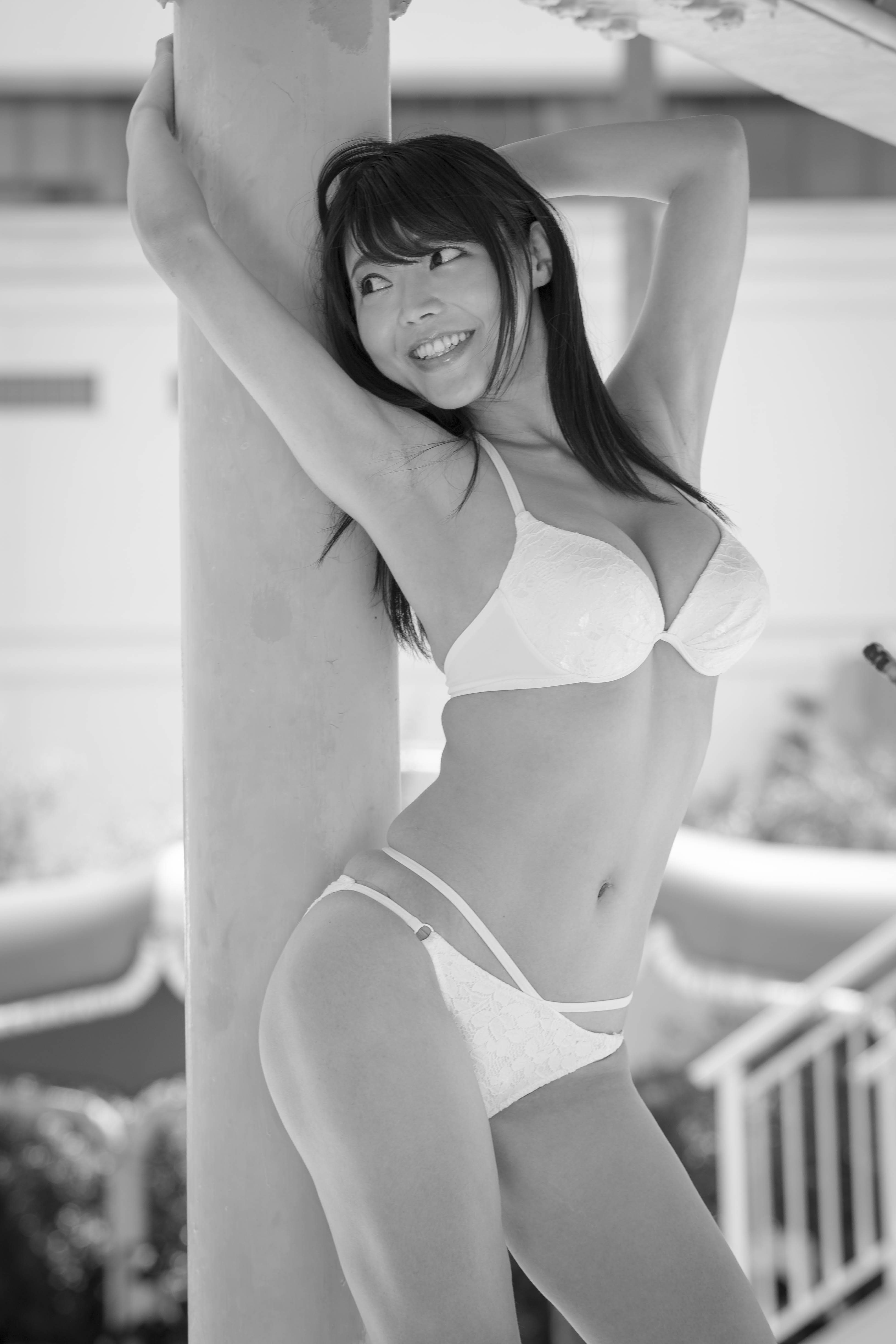 爱岛里绪(愛島りお) 极品摄影会图集