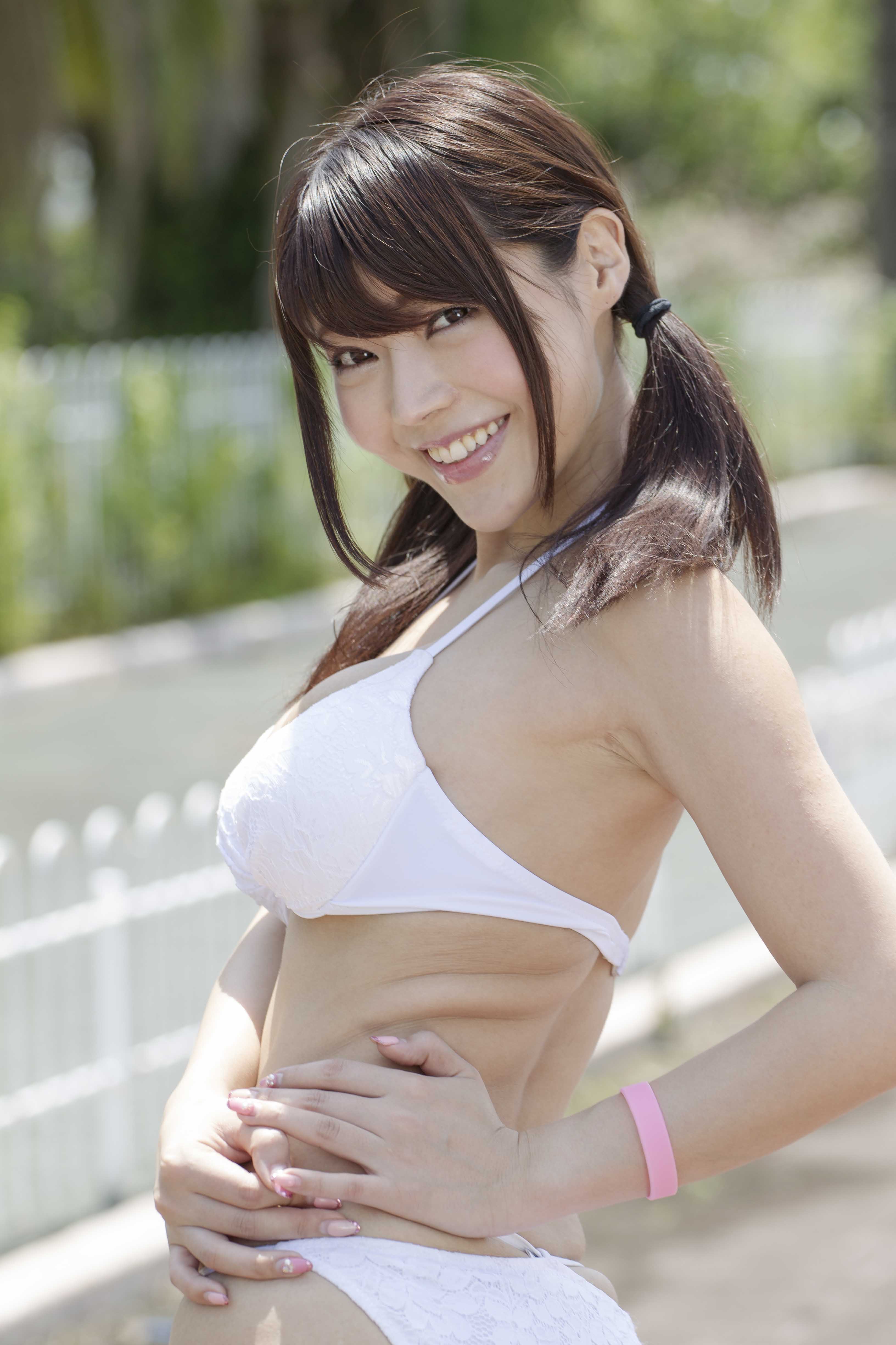 爱岛里绪(愛島りお) 极品摄影会图集