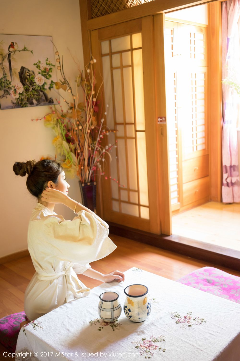 颜值美女小蕾蕾 黄色长裙蓝色吊带