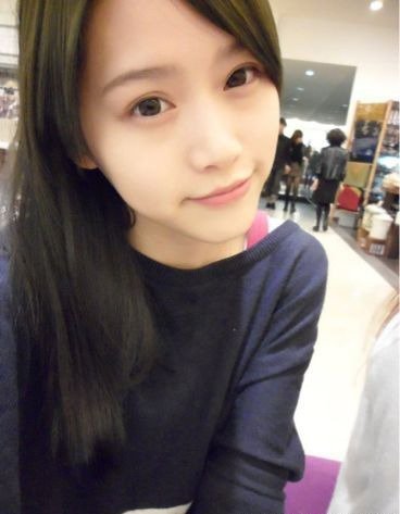 陈玟予 白皙美腿甜美脸蛋超迷人!!