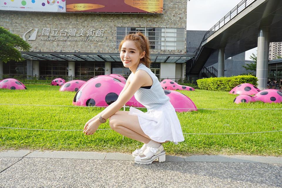 陈玟予 白皙美腿甜美脸蛋超迷人!!