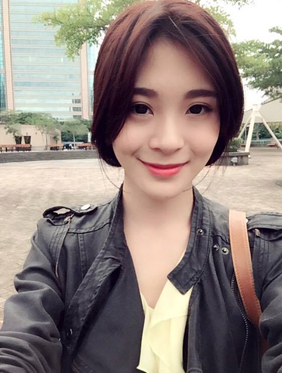 钟采轩Emily 清新养眼大学生正妹女神