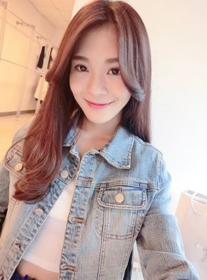 钟采轩Emily 清新养眼大学生正妹女神