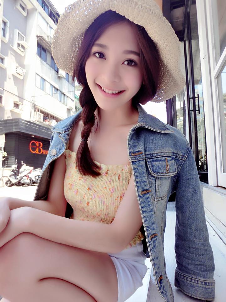 钟采轩Emily 清新养眼大学生正妹女神