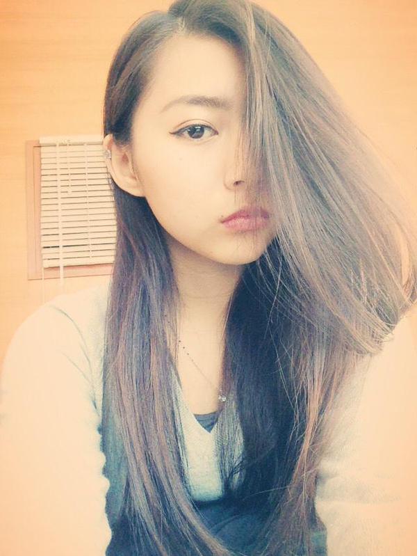 青野纱穗 冷艳美少女维特私房照诱惑写真图