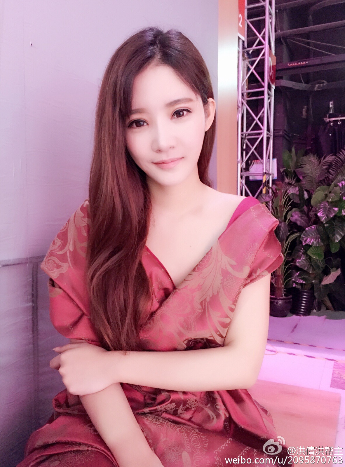 洪倩 西美人微博私房照诱惑写真图