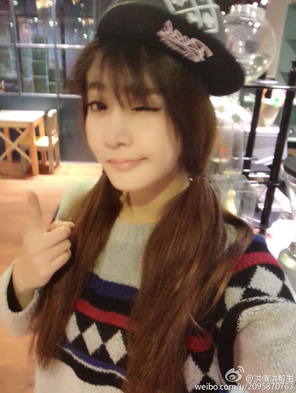 洪倩 西美人微博私房照诱惑写真图