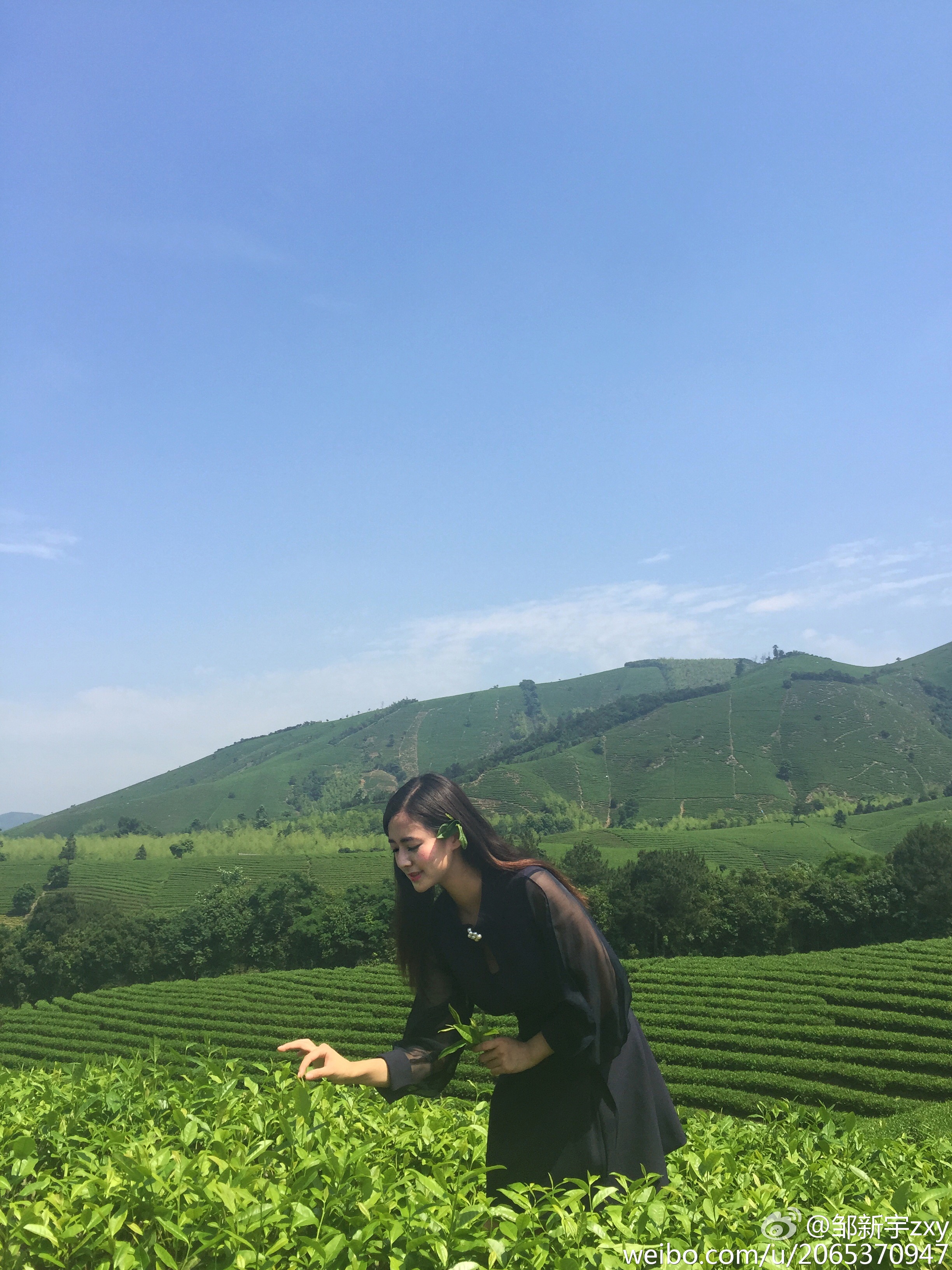 邹新宇zxy 俏皮养眼私房照诱惑写真图