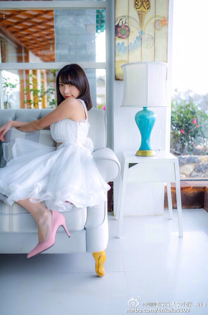 李小胖Rika 清新养眼私房写真图