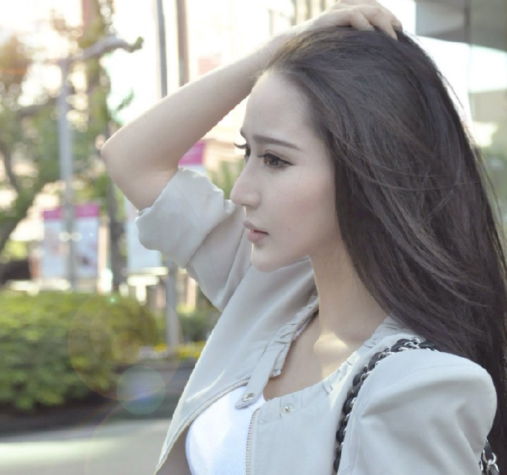 翁若青 人气美女私房照诱惑写真图