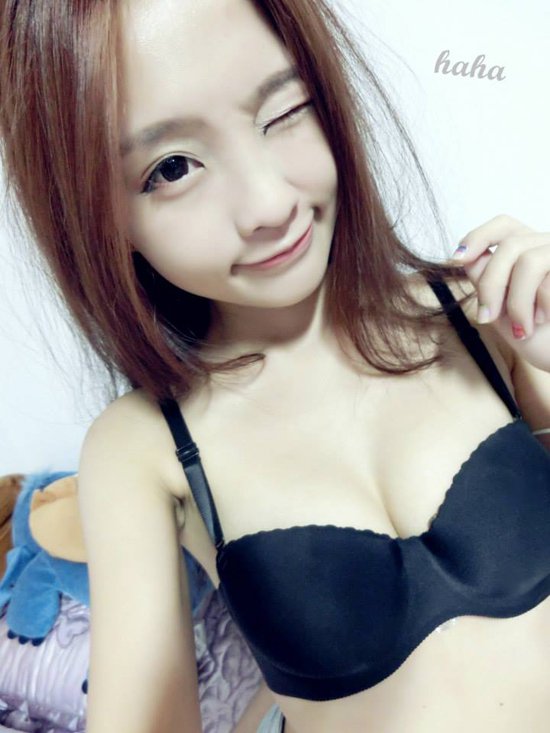 刘芷瑀 搞怪甜心私房照诱惑写真图