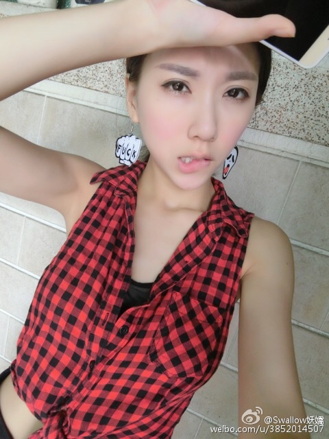 Swallow妖娇 家居妩媚私房照诱惑写真图