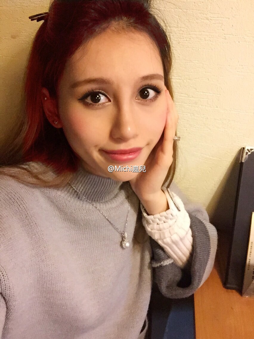 Michi_Ho(何嘉儿) 微博私房照诱惑写真图