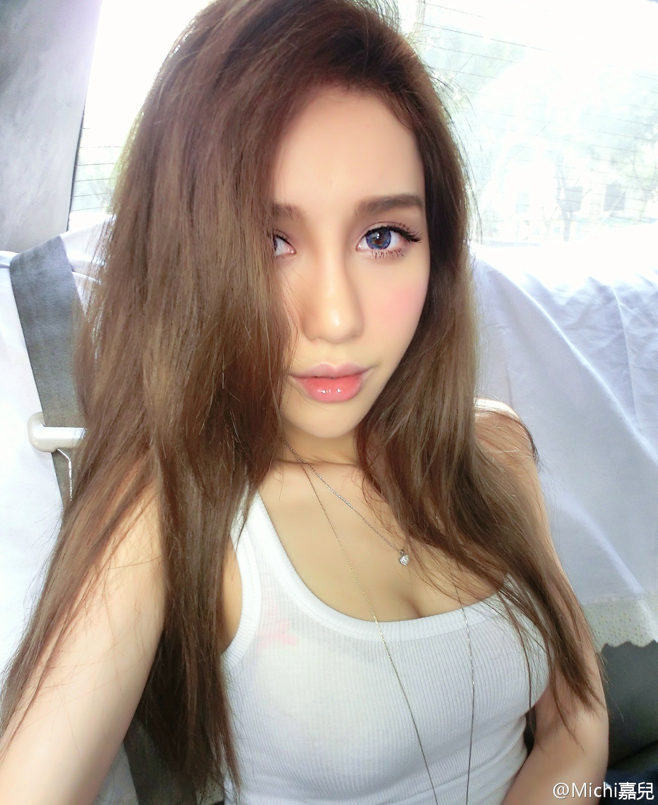 Michi_Ho(何嘉儿) 微博私房照诱惑写真图
