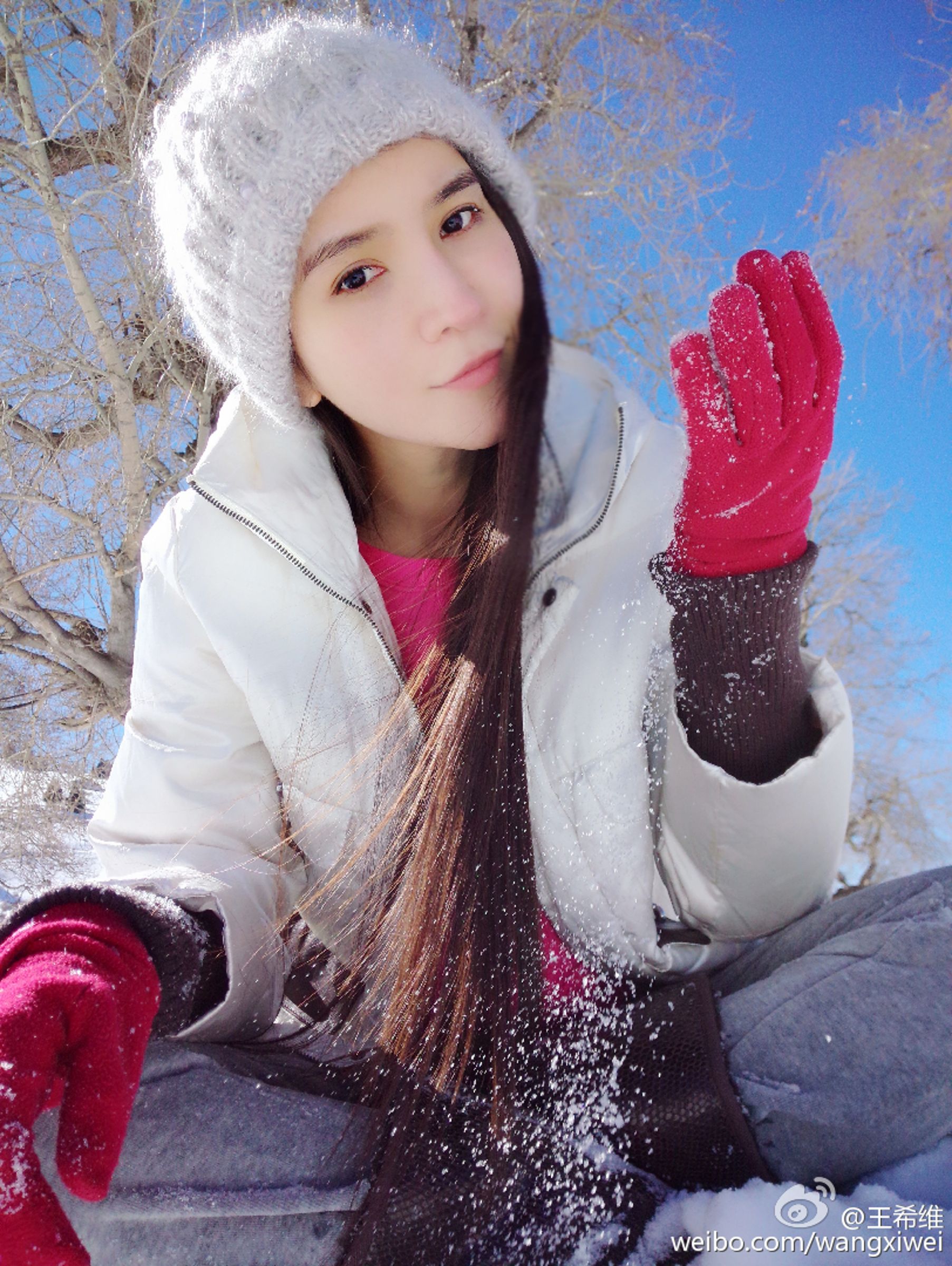 王希维 气质女神私房照诱惑写真图