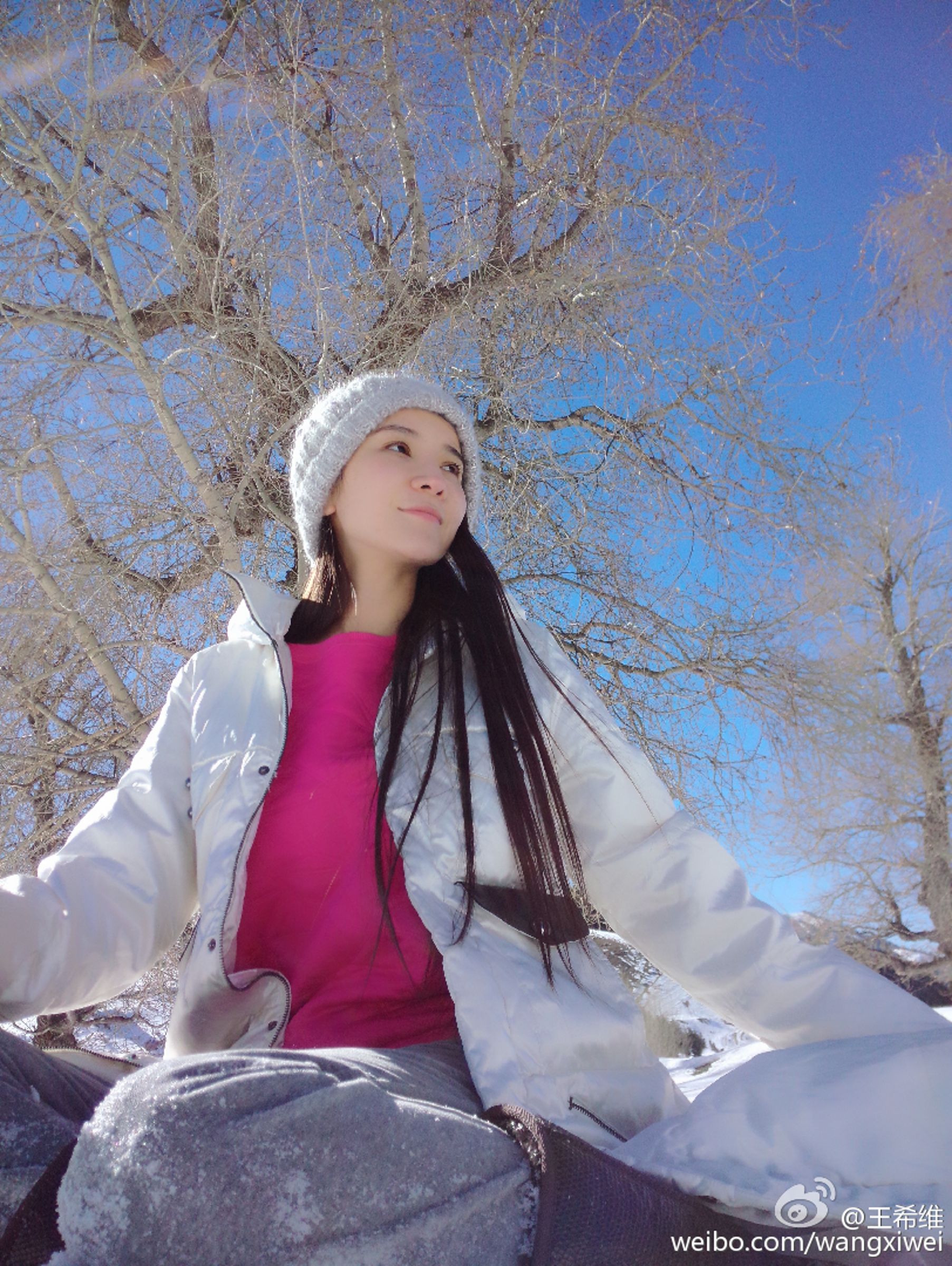 王希维 气质女神私房照诱惑写真图