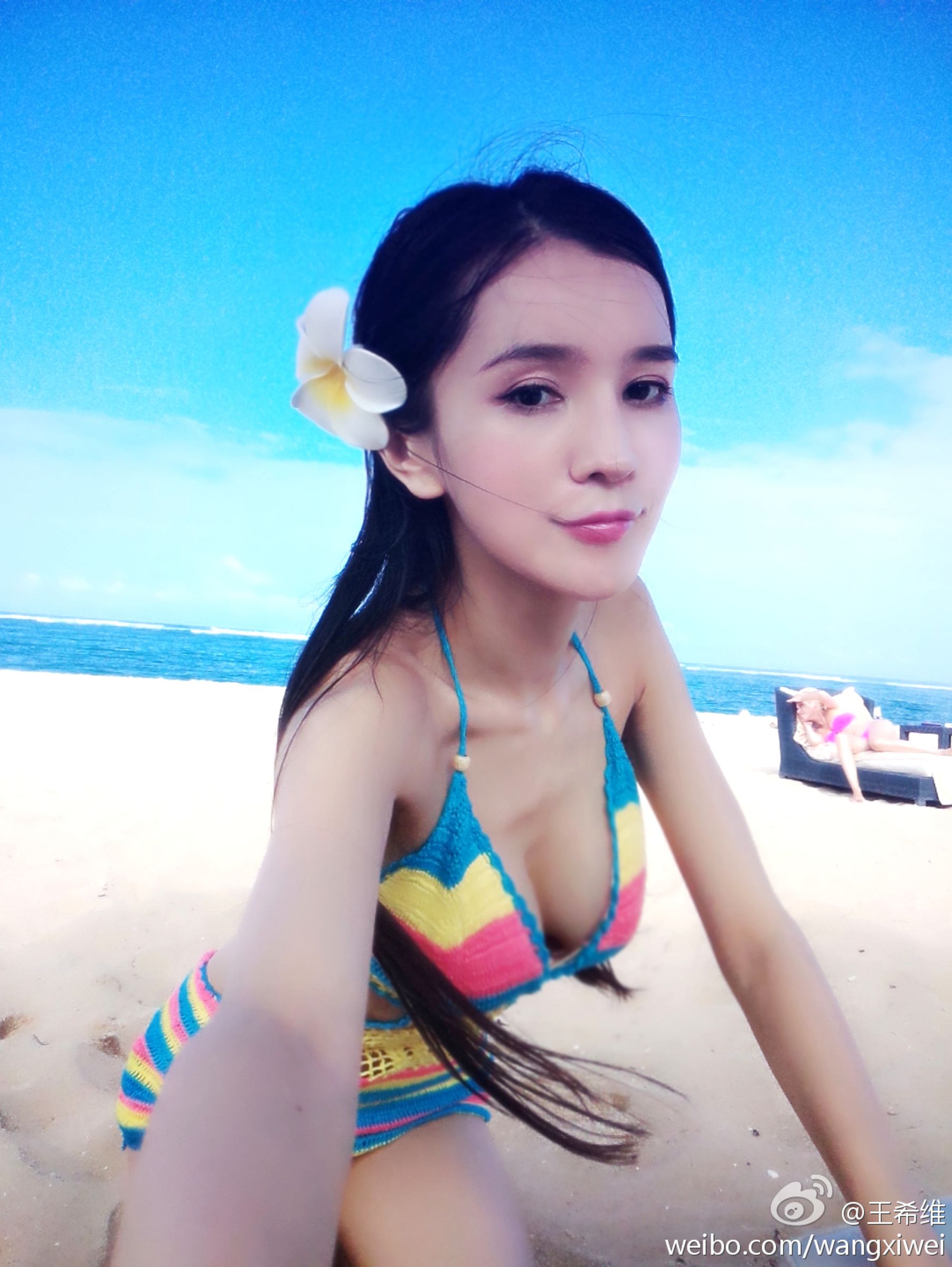 王希维 气质女神私房照诱惑写真图