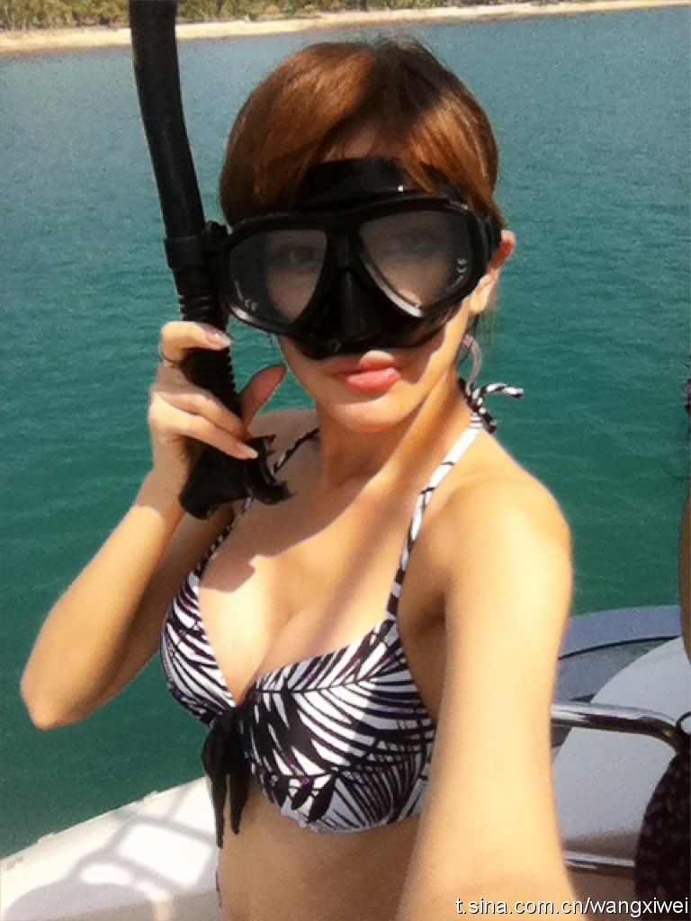 王希维 气质女神私房照诱惑写真图