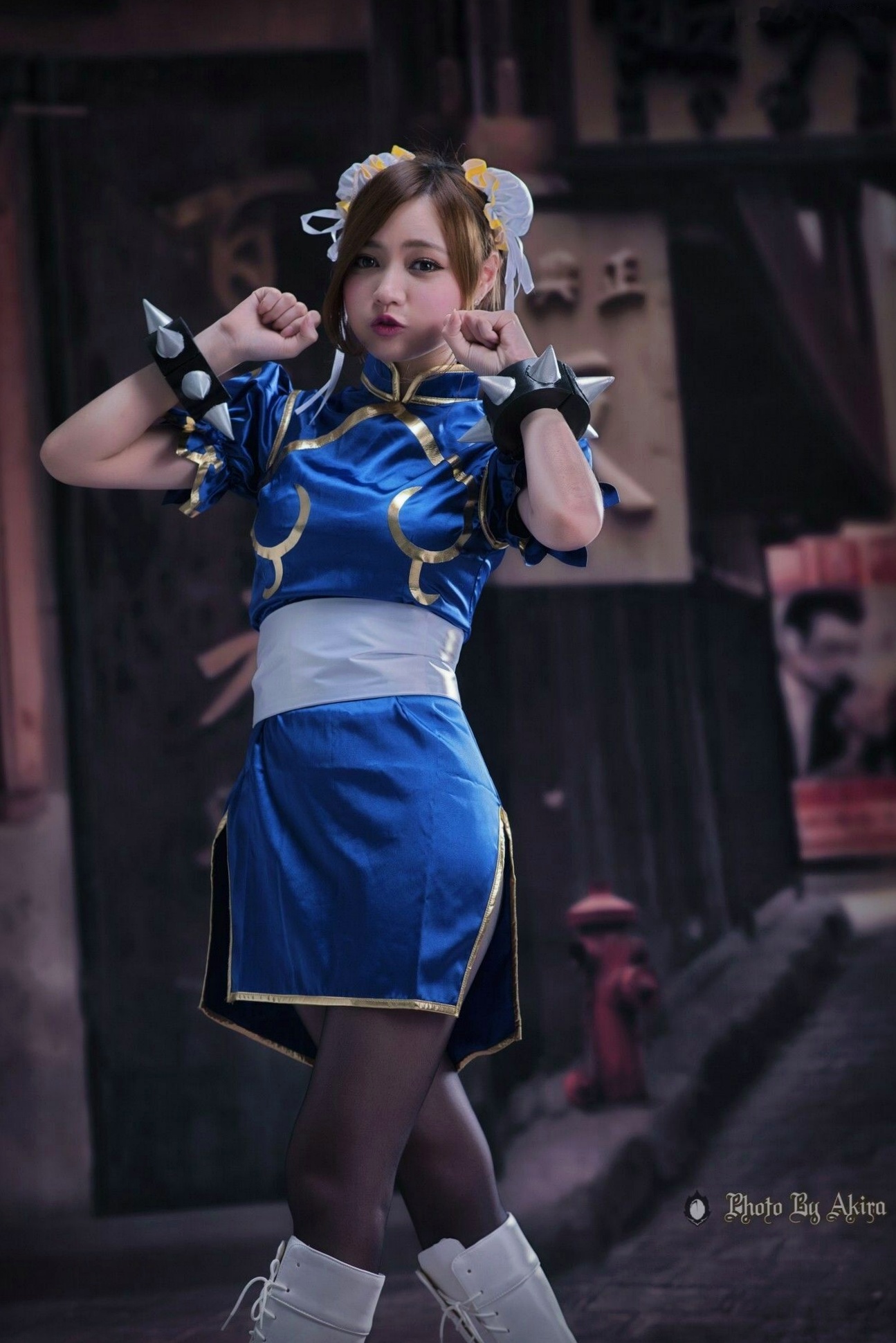 Gallery - 台湾正妹苏小立《春丽》Cosplay写真集,经典格斗角色扮演,蓝旗袍丝袜美腿秀,傲娇清纯女神角色扮演台湾制服女神美腿 苏小立女神私房照_秀色女神