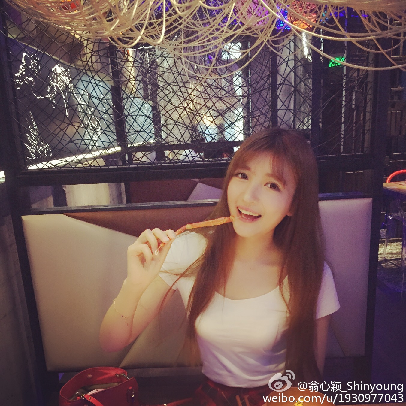 翁心颖Shinyoung 传媒校花灵气私房照诱惑写真图