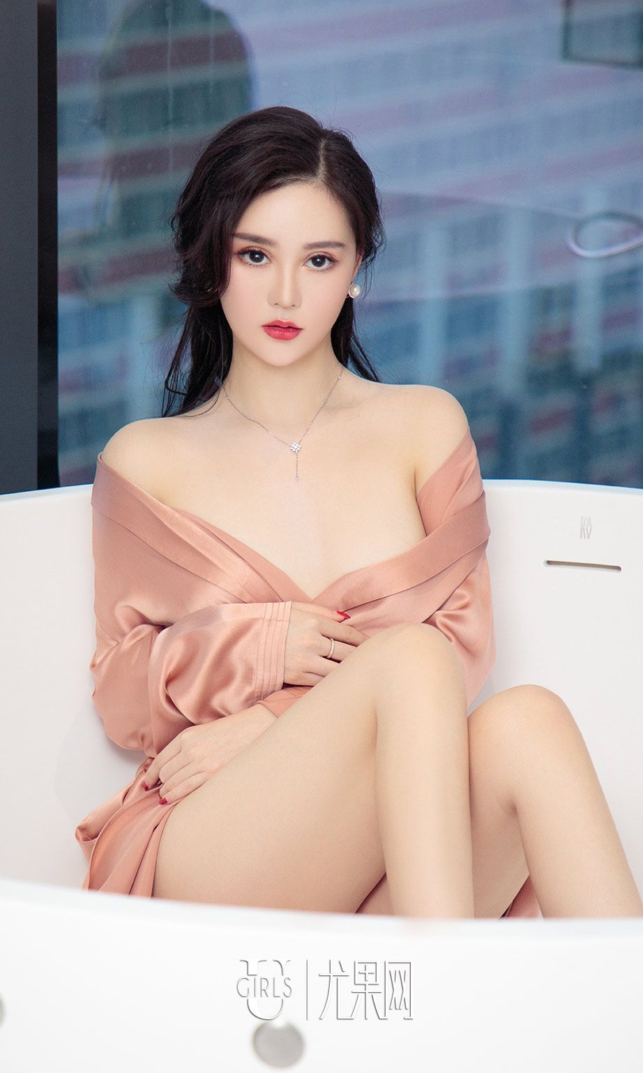 尤果圈8月精选特辑 艳阳天依旧骄阳似火