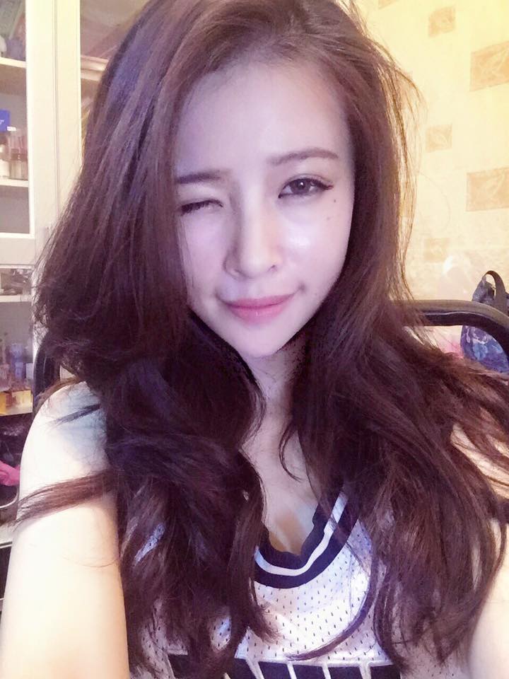 Vina Li 护理系正妹私房照诱惑写真图