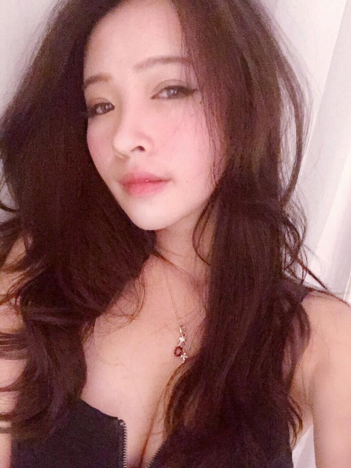 Vina Li 护理系正妹私房照诱惑写真图