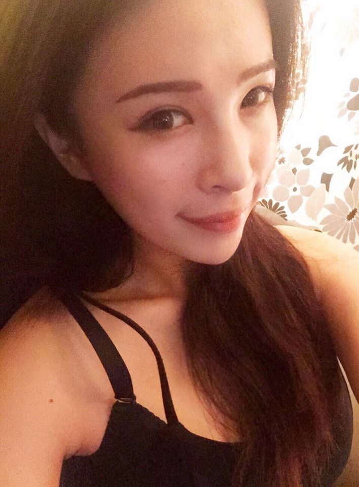 Vina Li 护理系正妹私房照诱惑写真图