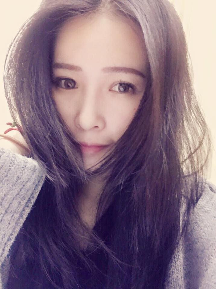 Vina Li 护理系正妹私房照诱惑写真图