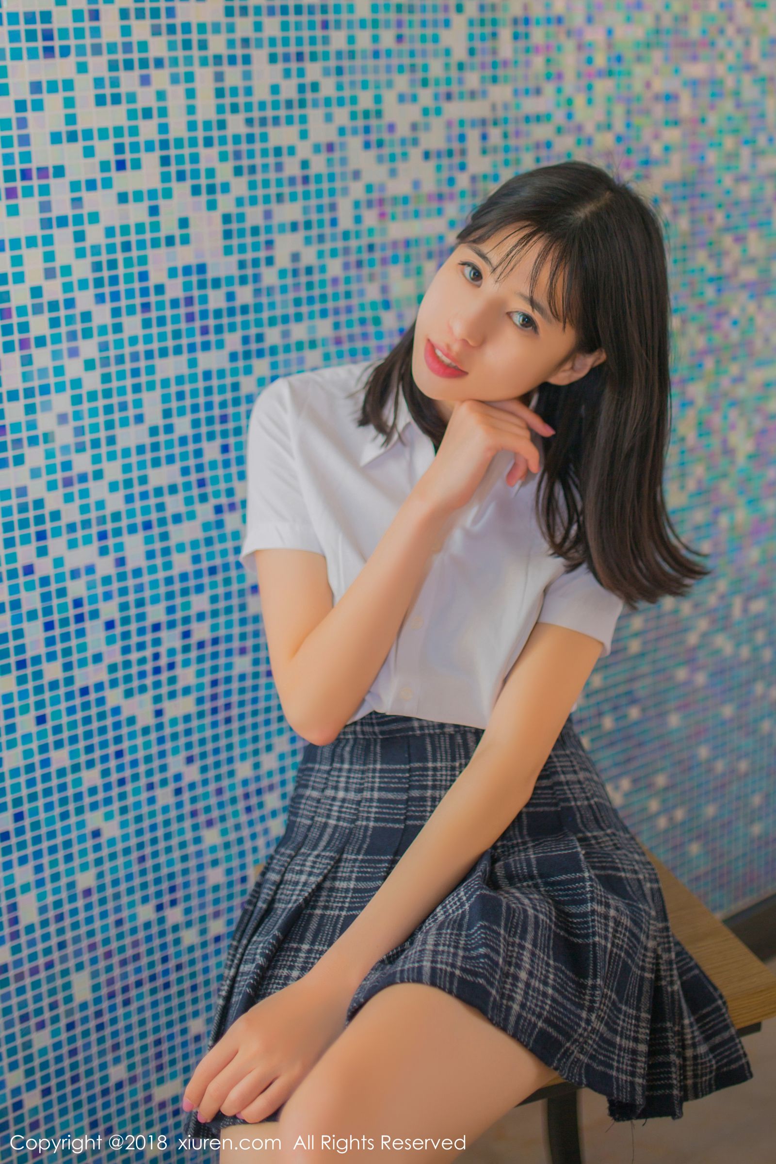 最佳女友艾栗栗 学生制服清新外拍