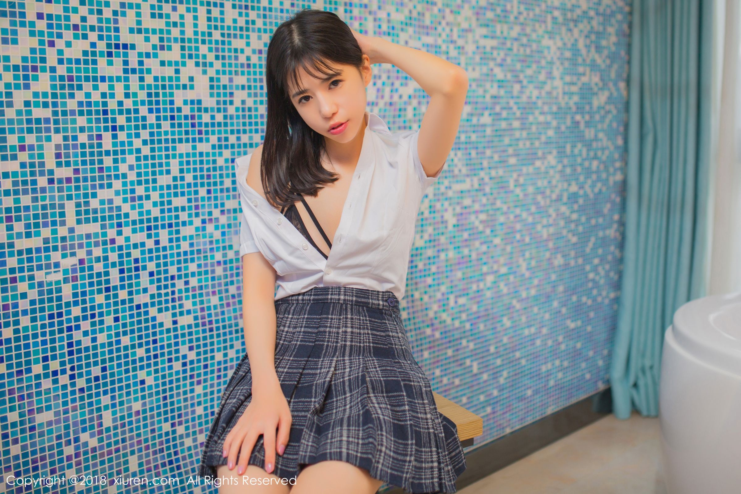 最佳女友艾栗栗 学生制服清新外拍