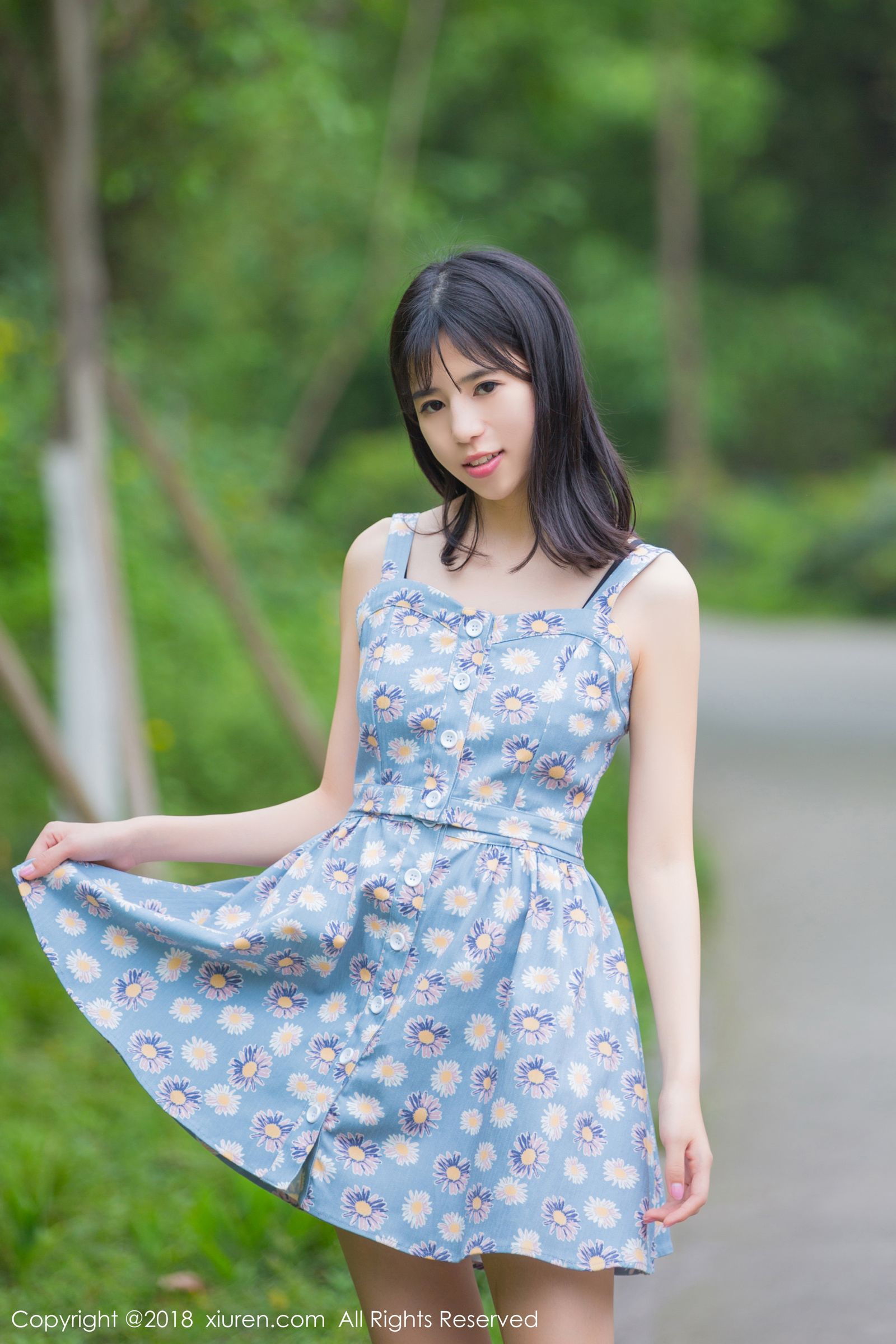 最佳女友艾栗栗 学生制服清新外拍