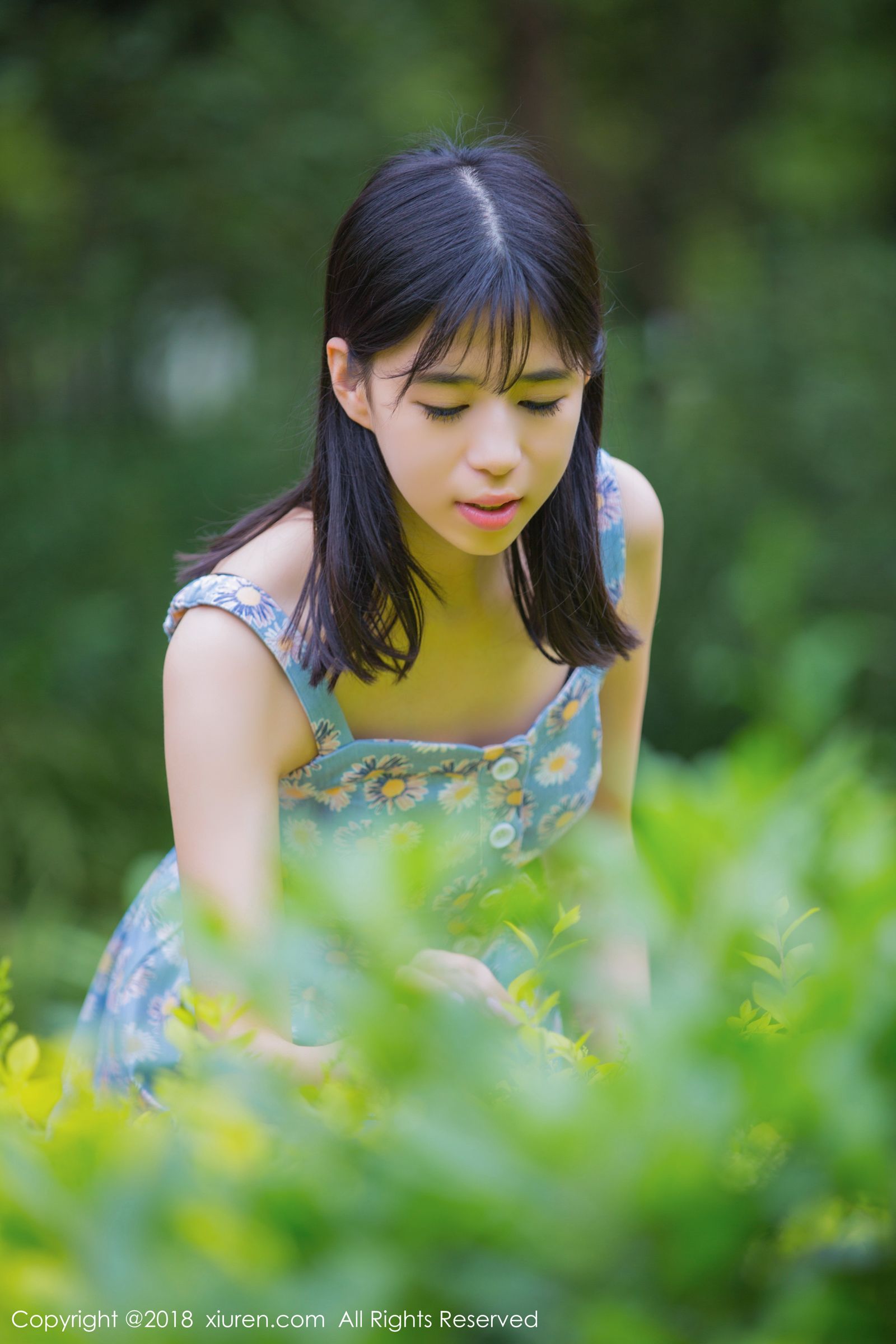 最佳女友艾栗栗 学生制服清新外拍
