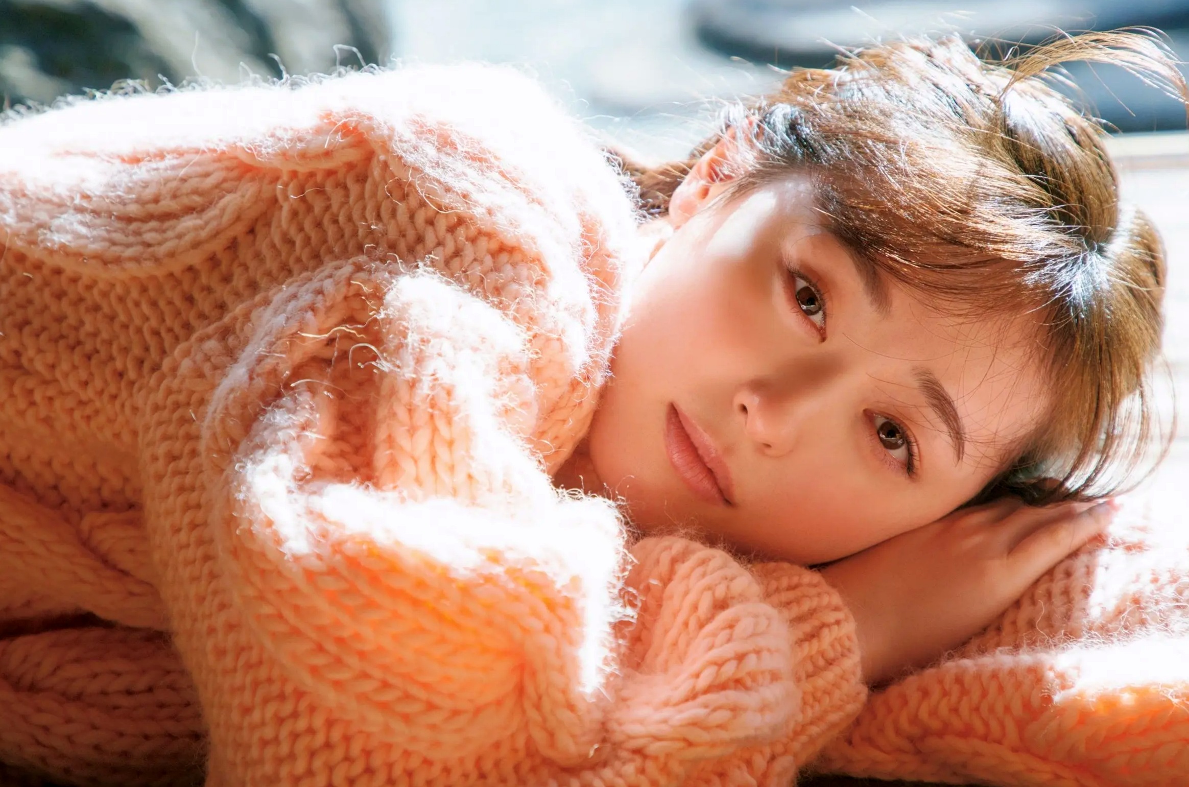 福原遥《gift》写真:日系清新治愈系户外草地泳池美照