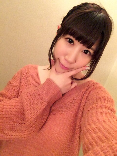 小野早稀 巨乳声优俏皮私房照诱惑写真图